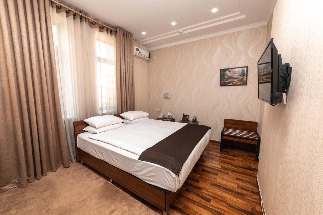 Asmald Palace Hotel Коканд Екстериор снимка